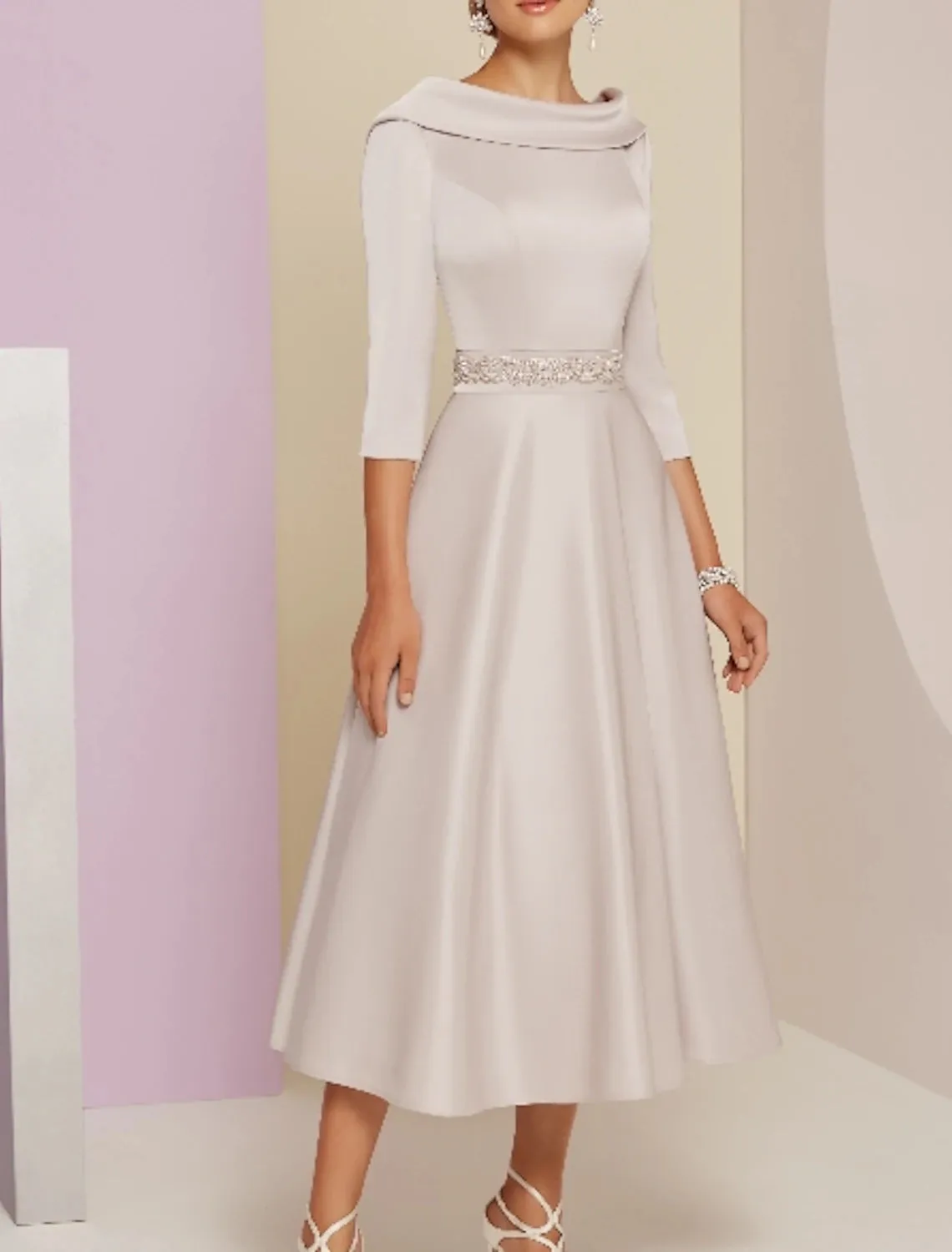 A-Line Mother of the Bride Dress Wedding Guest Vintage Plus Size Elegant Bateau Neck Tea Length Satin 3/4 Length Sleeve with Beading