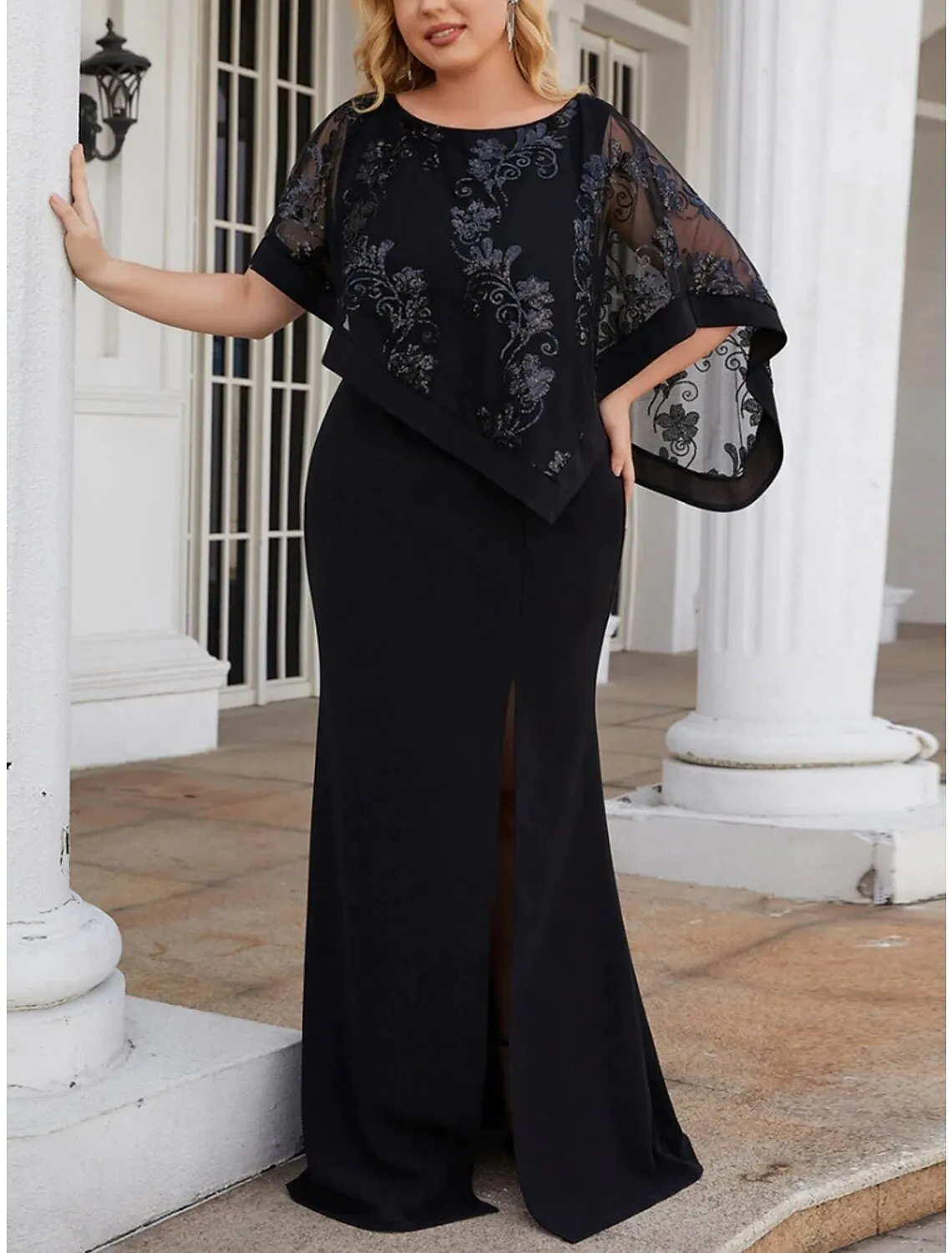 A-Line Plus Size Curve Mother of the Bride Dress Wedding Guest Elegant High Split Jewel Neck Floor Length Chiffon Half Sleeve with Lace Split Front Solid Color