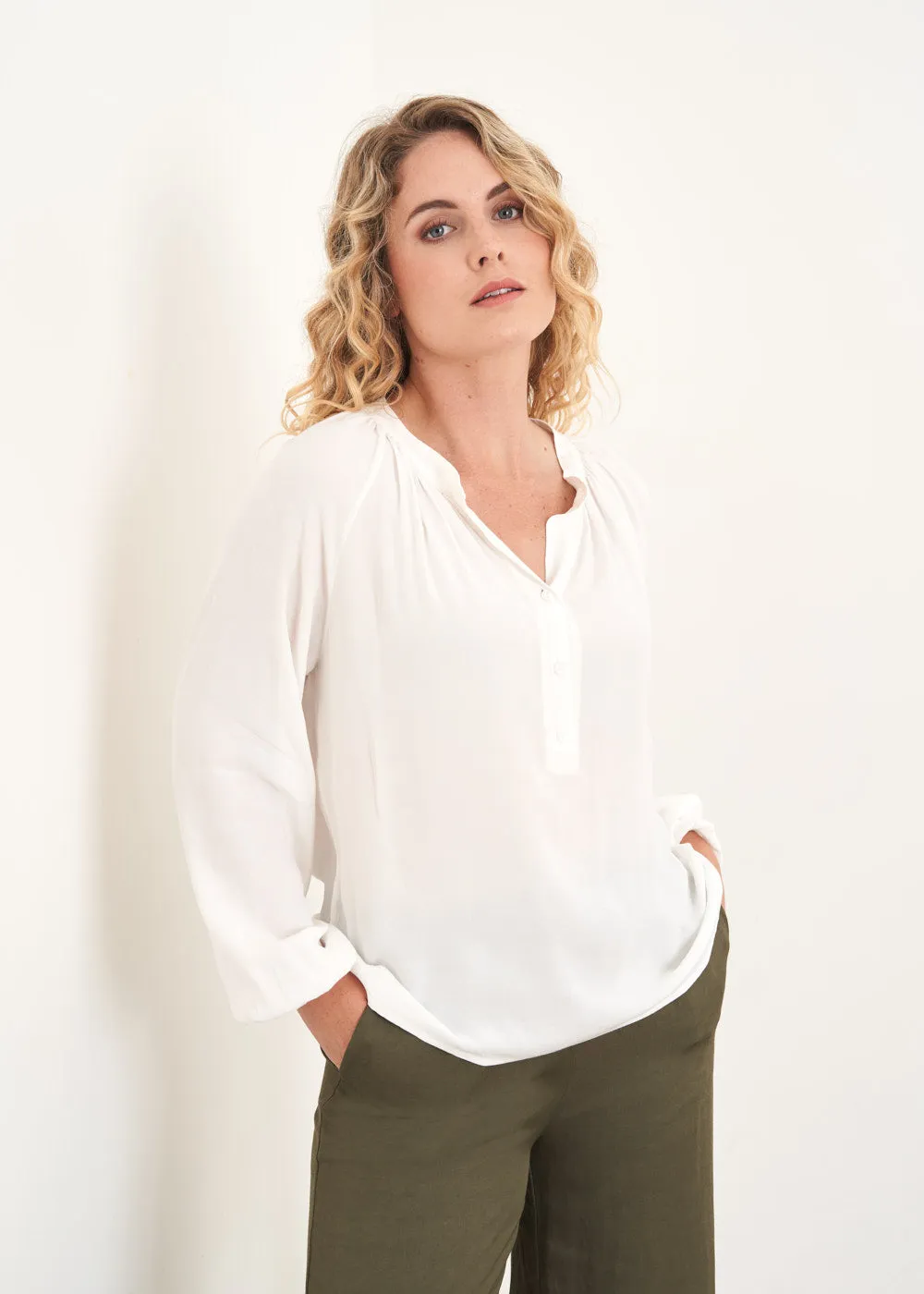 BETSY TOP