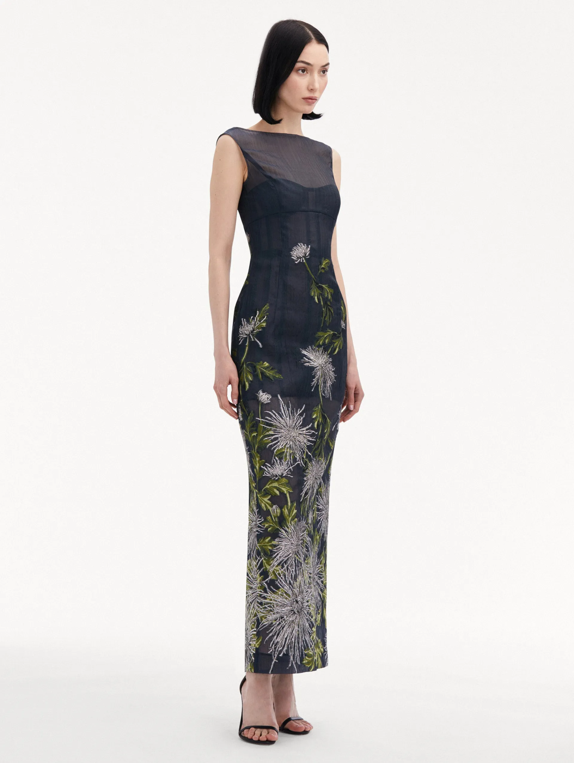 Chrysanthemum Fil Coupé Column Gown