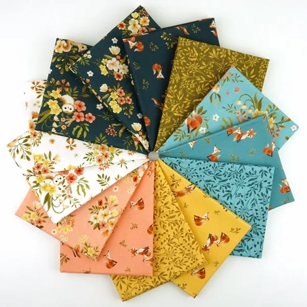 FOXY by Vivian Yiwing Fat Quarter Bundle - 14 Fat Quarters