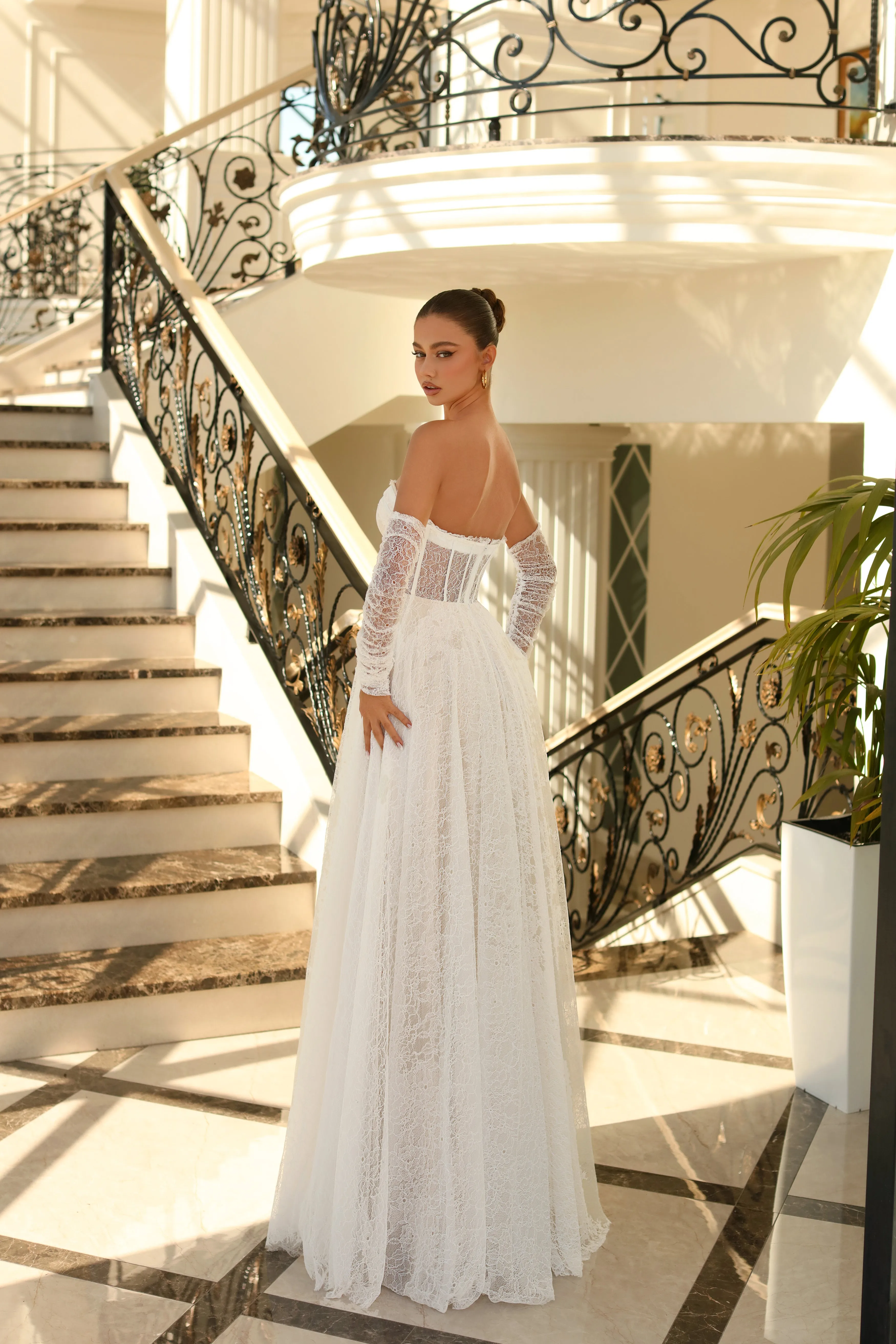 NICOLETTA Genesis Gown - Ivory/Nude