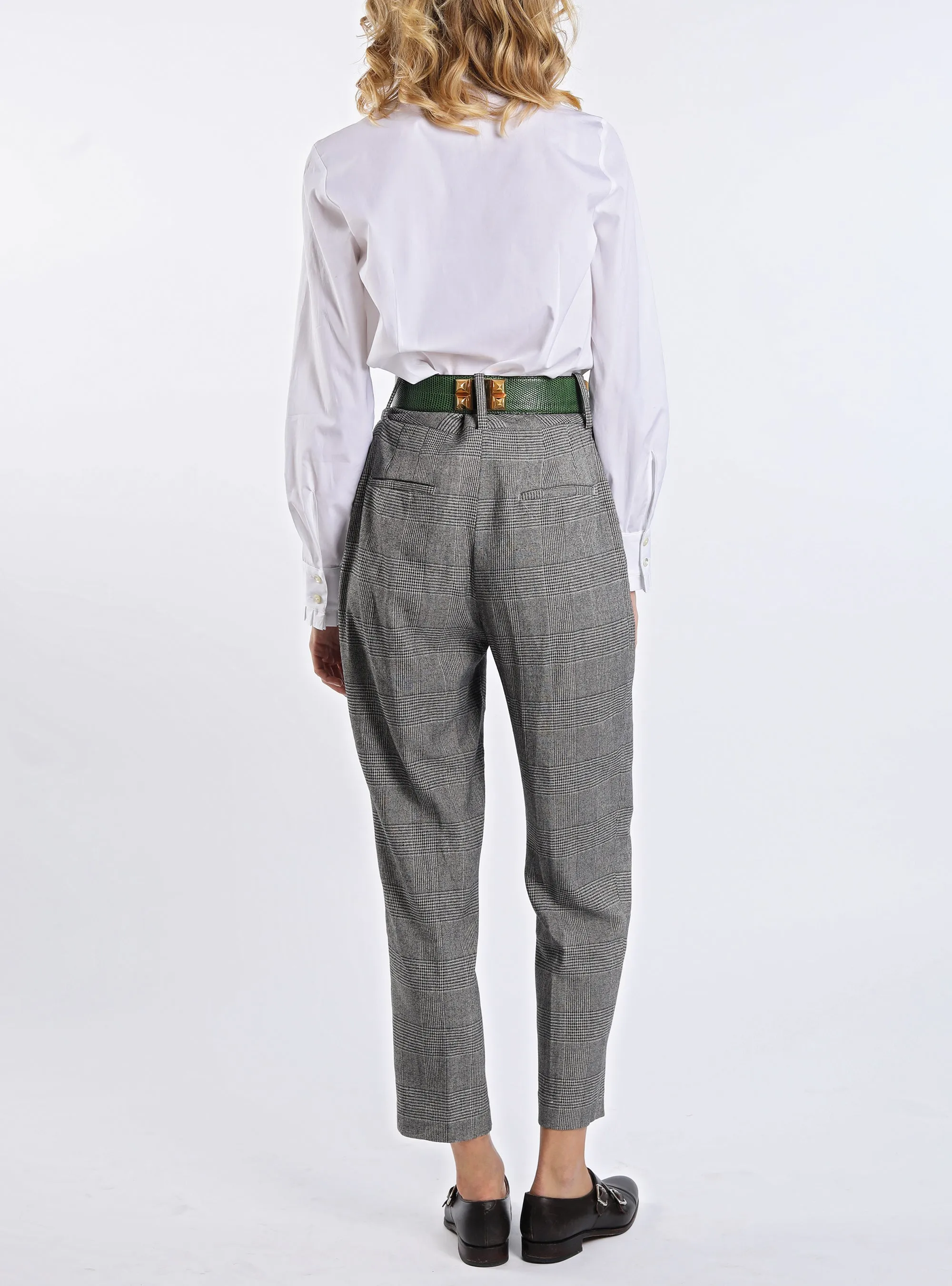 Pleated blouse from white cotton